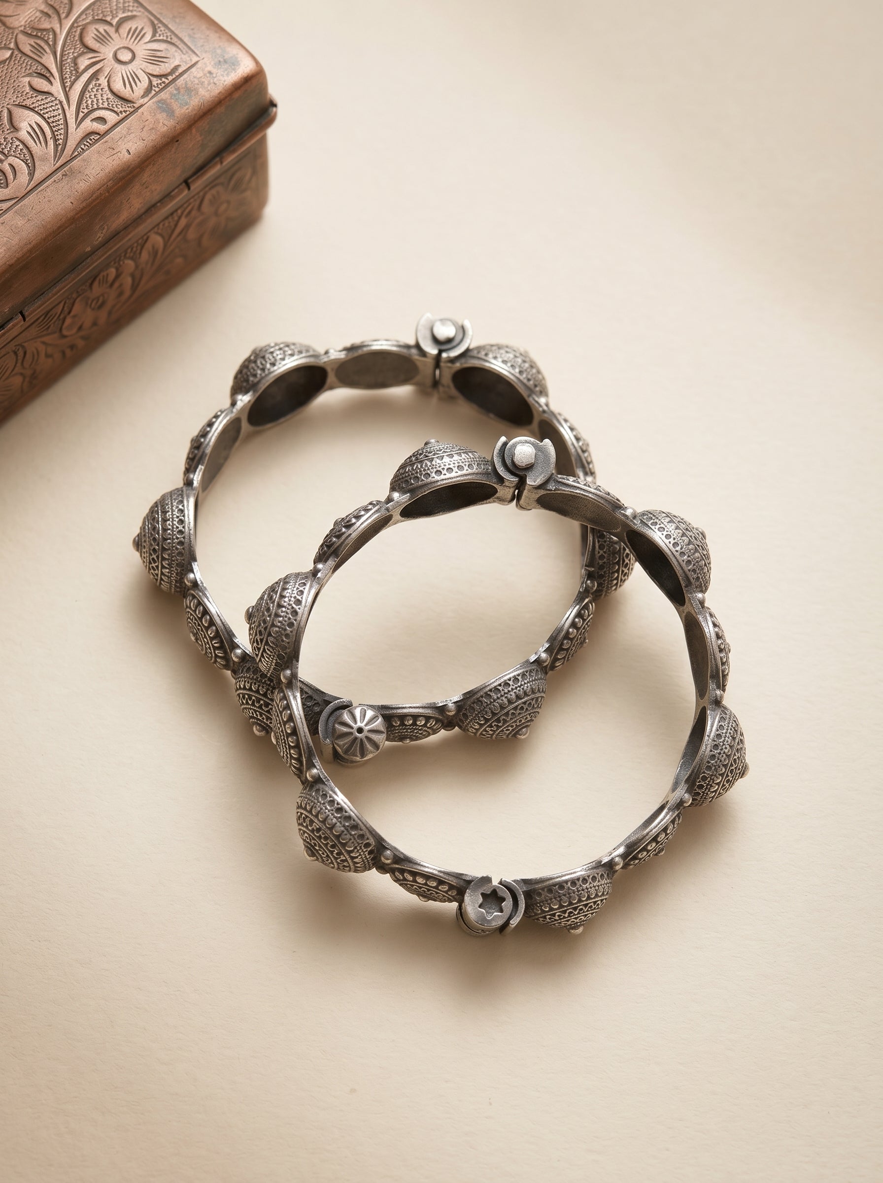 Tikli bangle