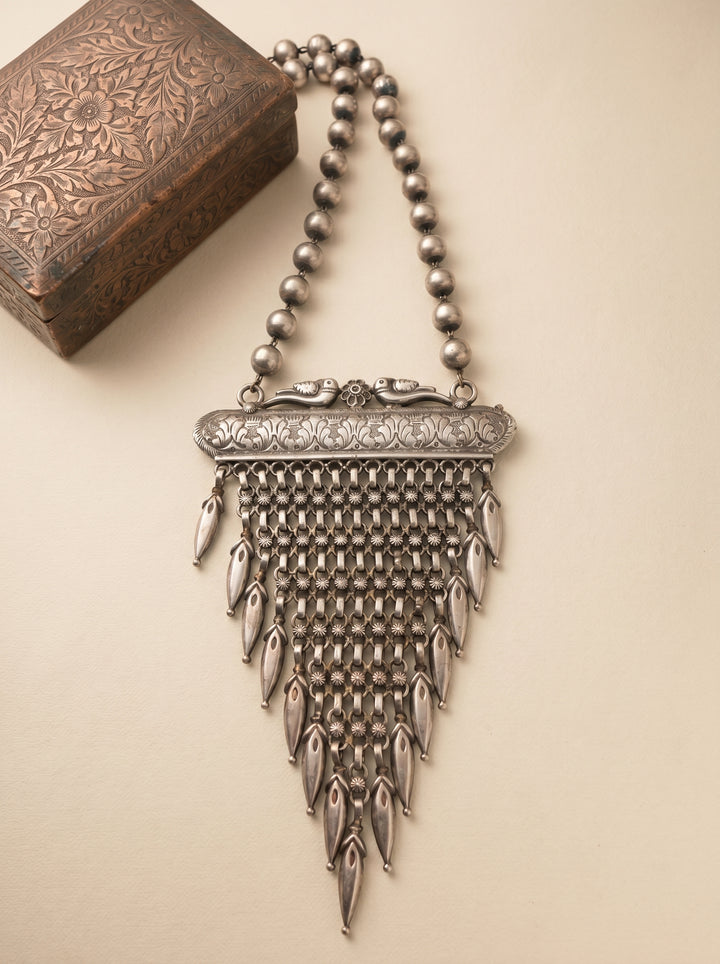Zarrein Necklace