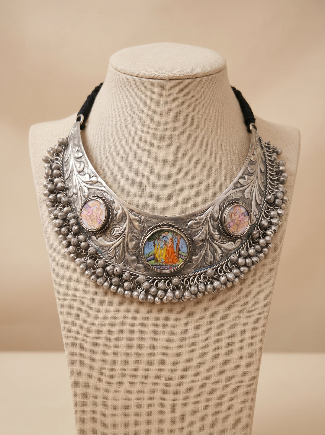 Dastan Necklace