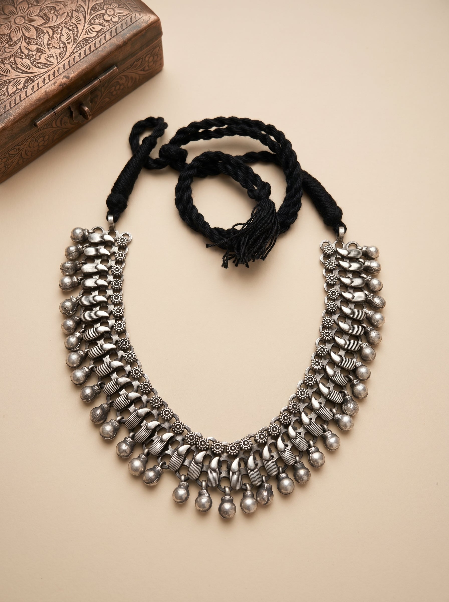 Baarish Necklace