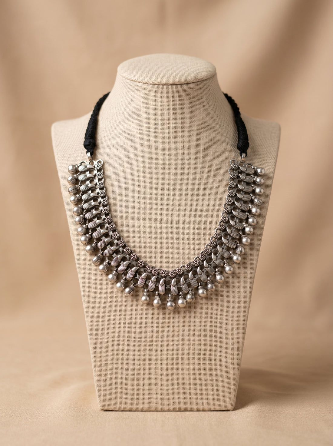Baarish Necklace