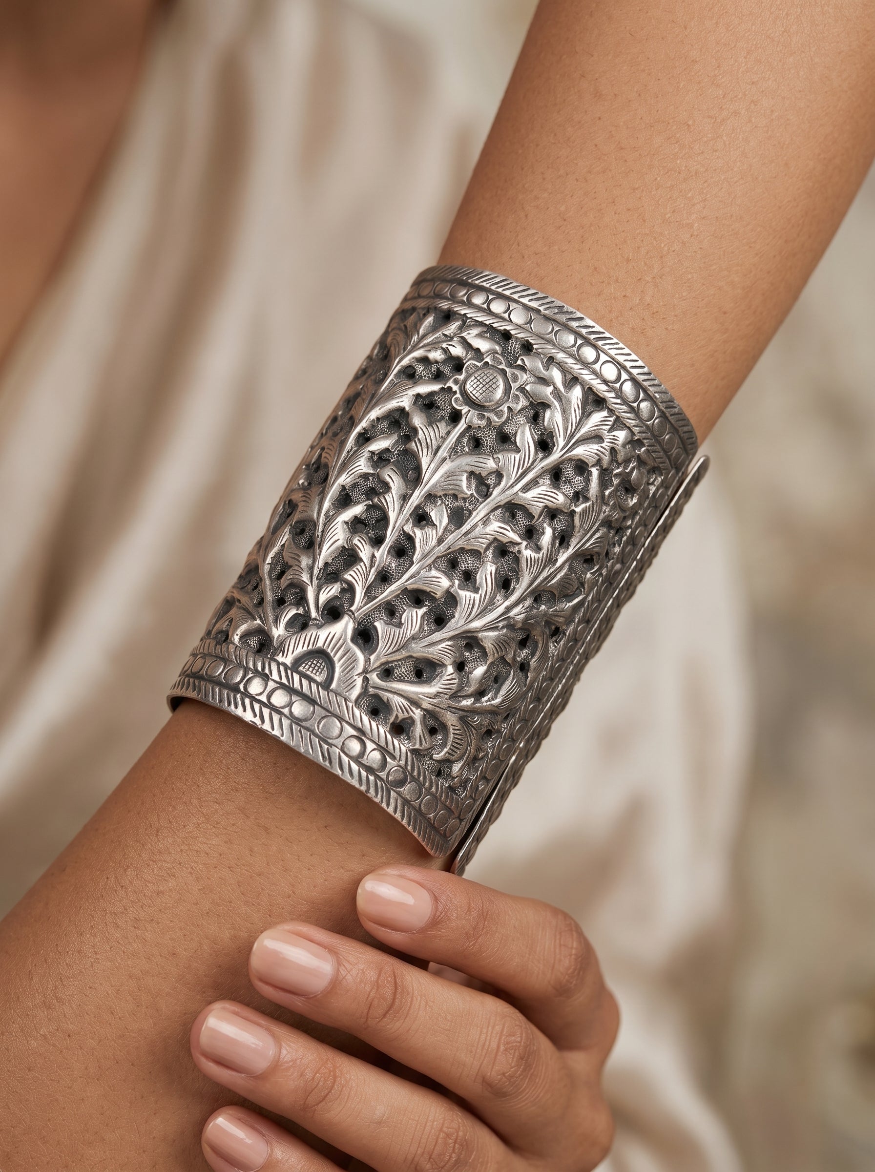 Bel Patta Cuff