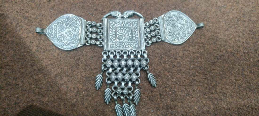 Zulfein Necklace