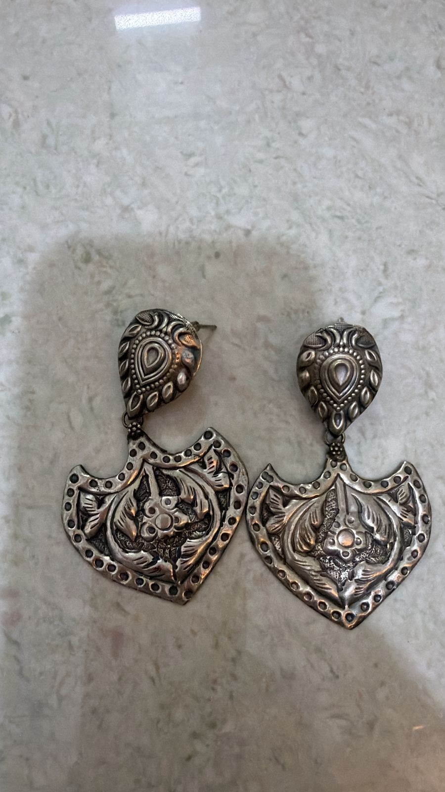 Dilnasheen Earrings