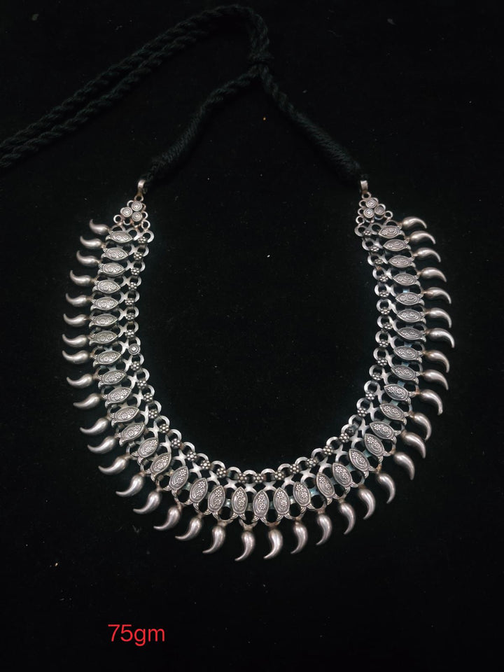 Shikaar Necklace