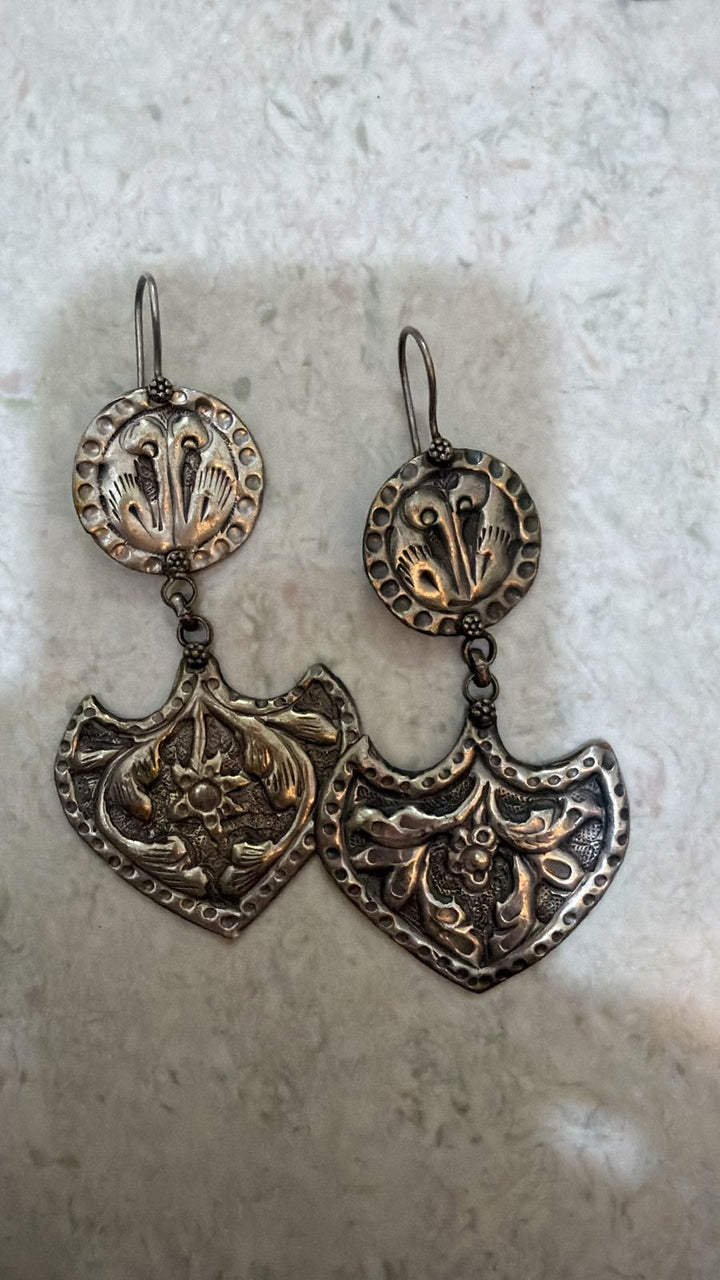 Mor Pari Earrings