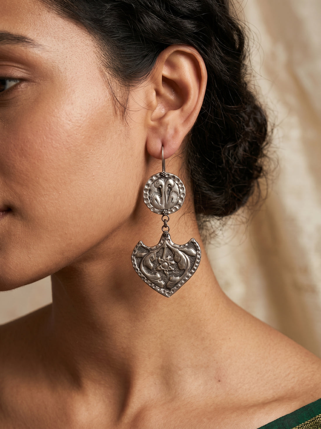 Mor Pari Earrings