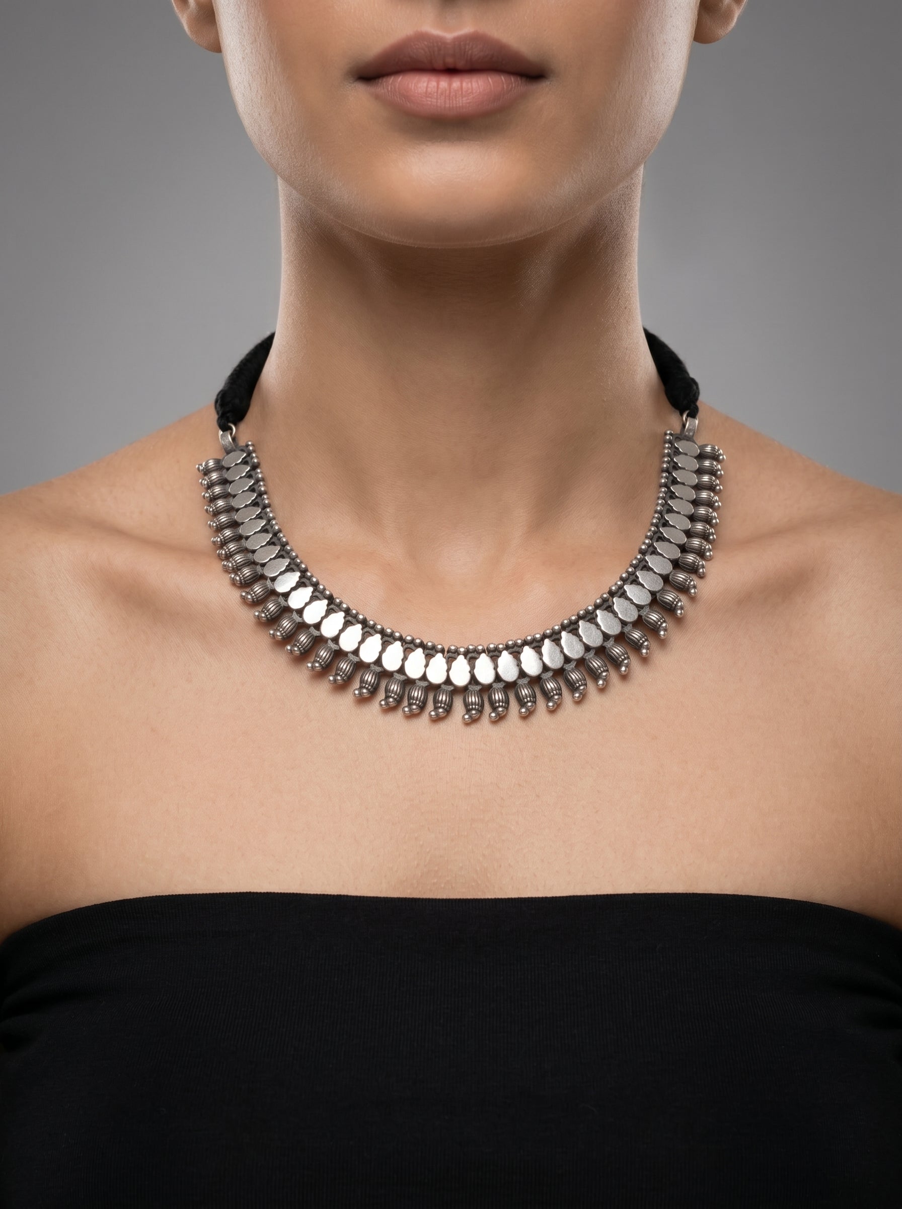 Aaina Necklace