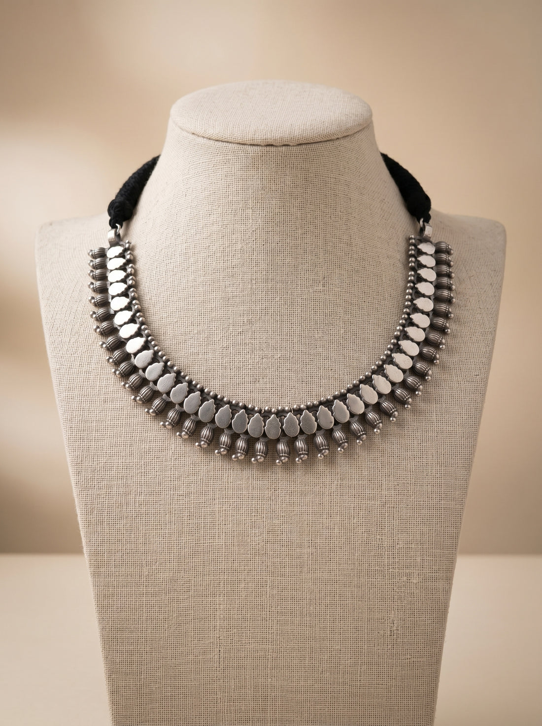 Aaina Necklace