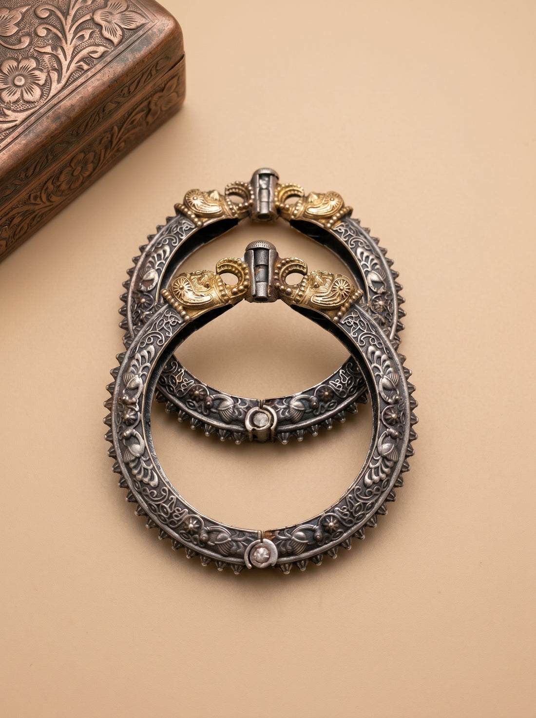 Kesari Bangle