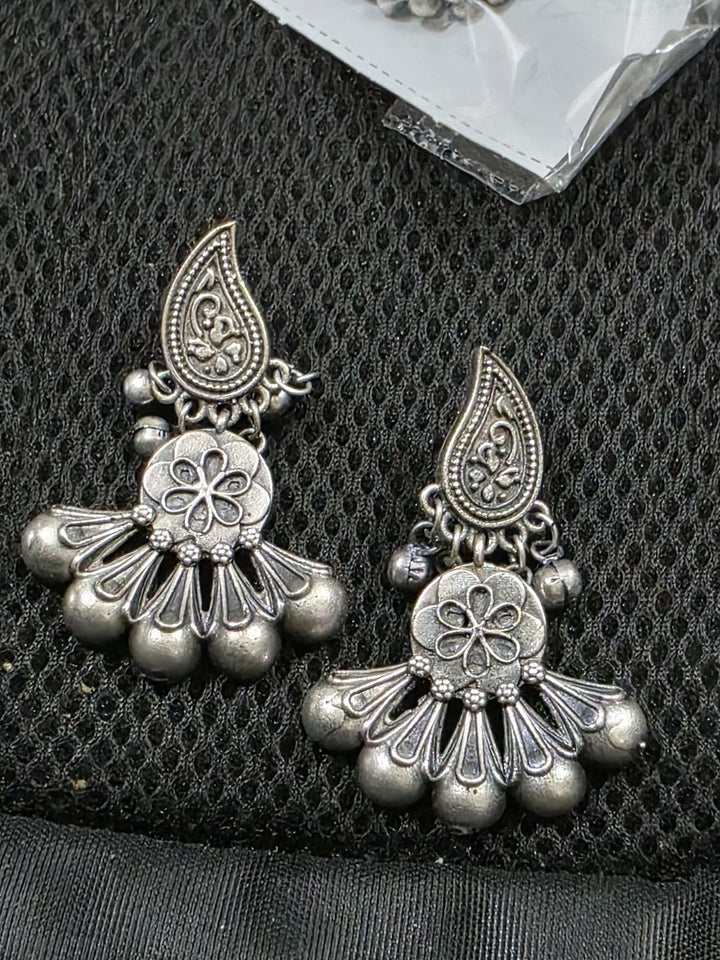 Paisley Fan Earrings