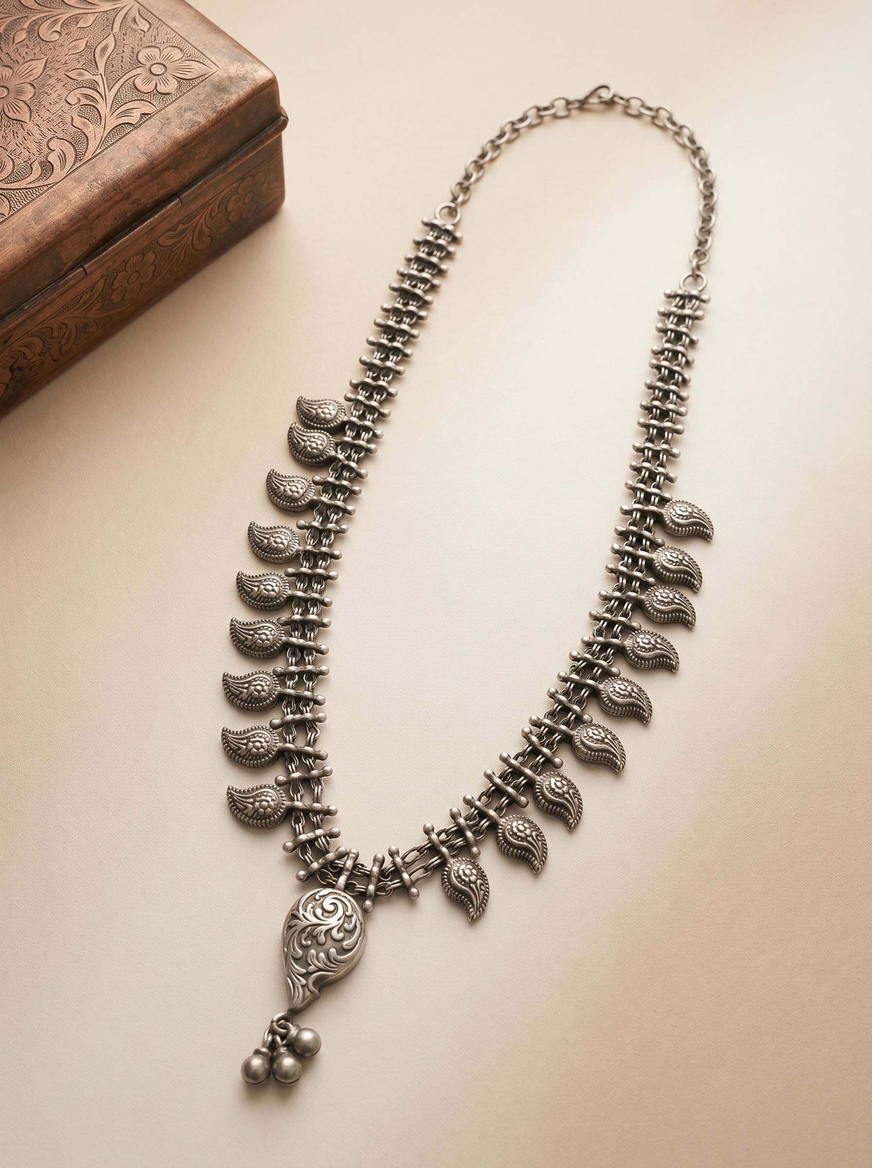Patta Mala Necklace