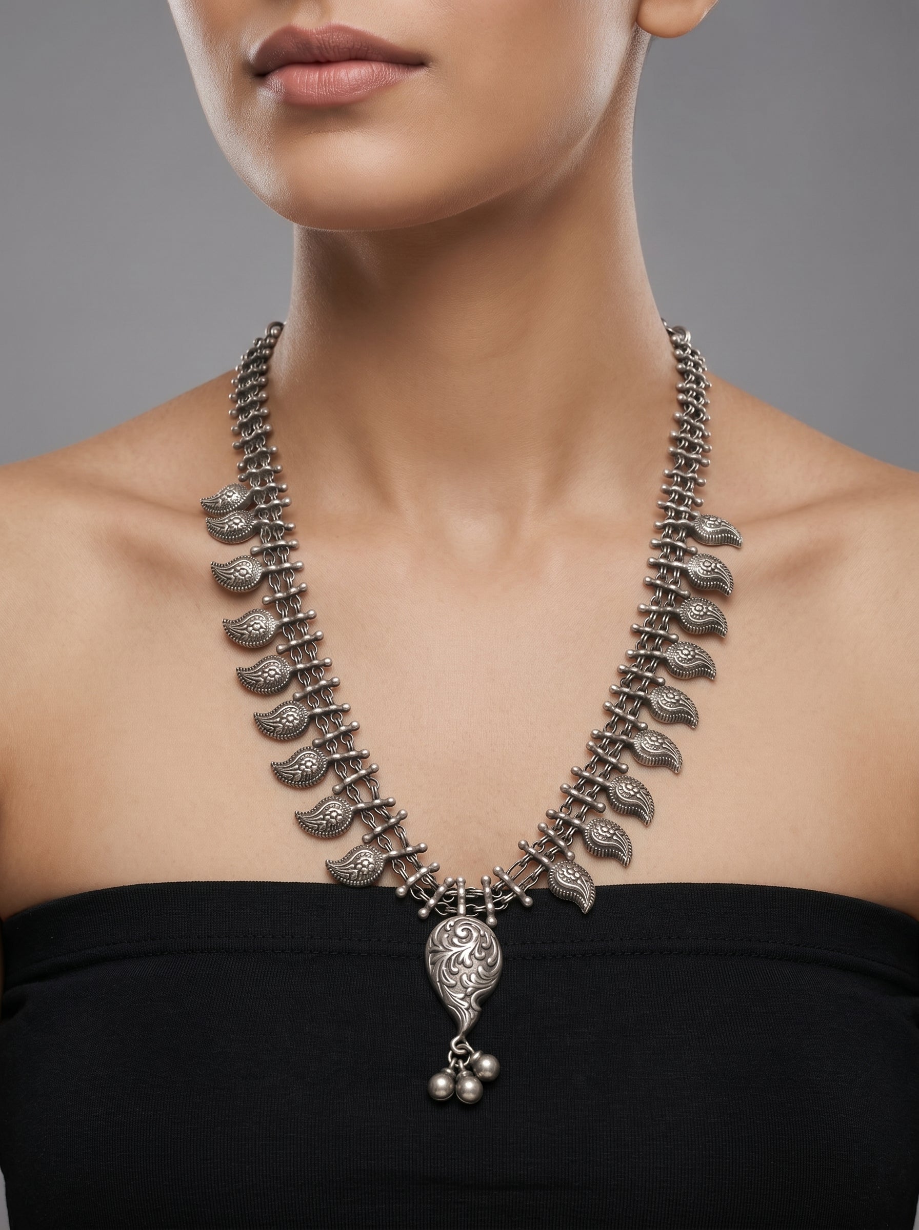 Patta Mala Necklace