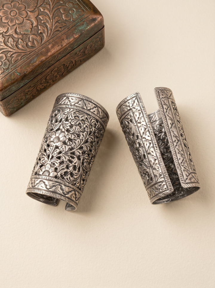 Naqsh Cuff