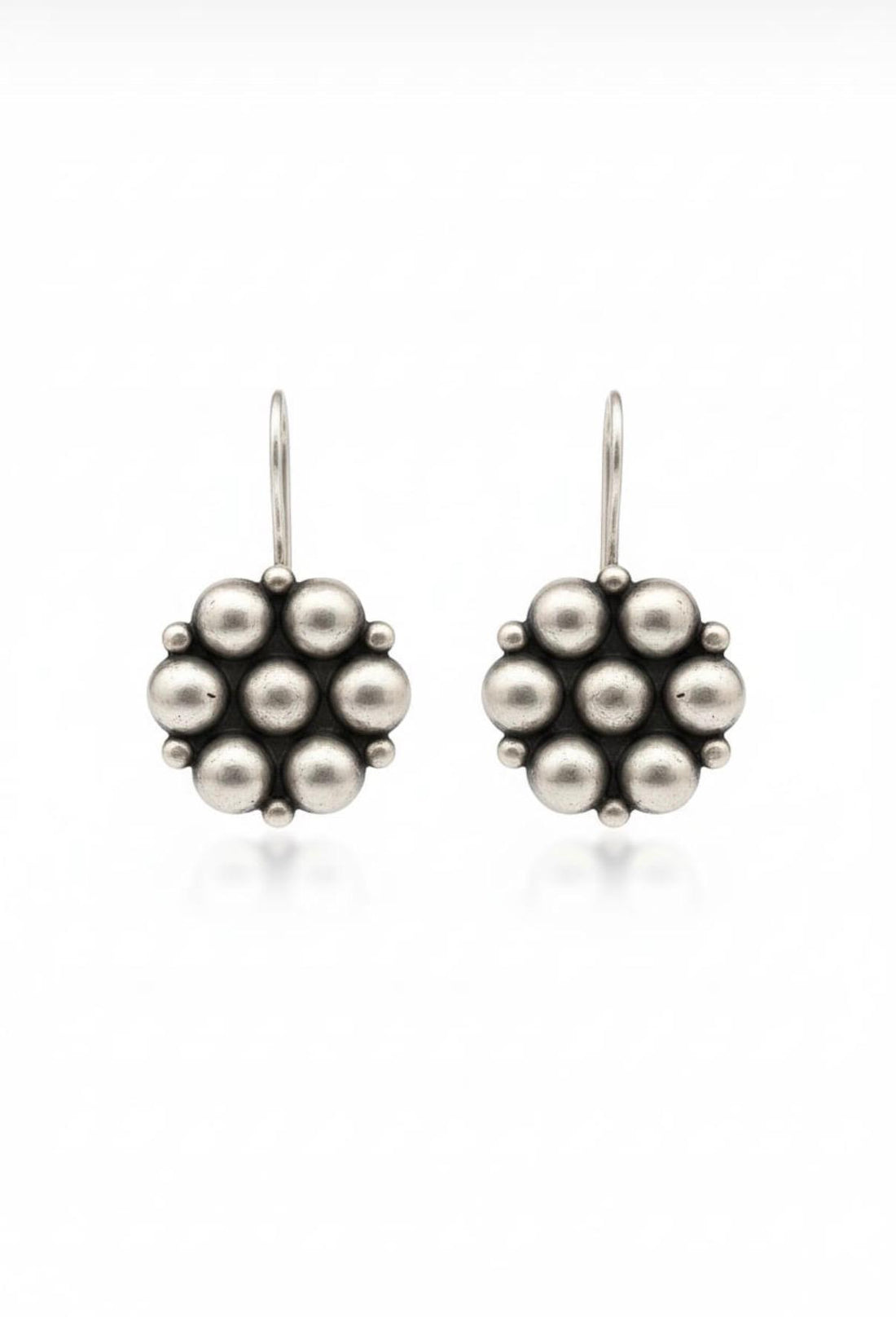 Pearl Cluster Stud Earrings